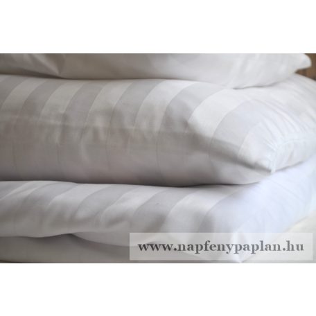 Liverpool 27 párnahuzat (40x50)