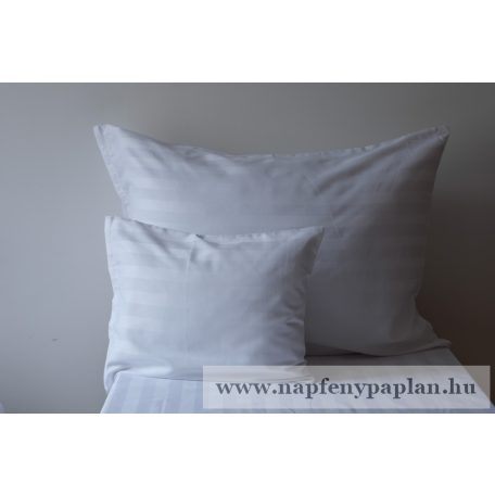 Damaszt ágyneműhuzat garnitúra (3 részes, 200-as)