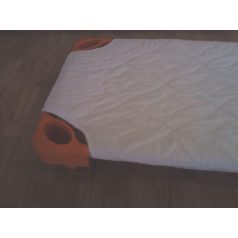 Vízhatlan lepedő fektető ágyra