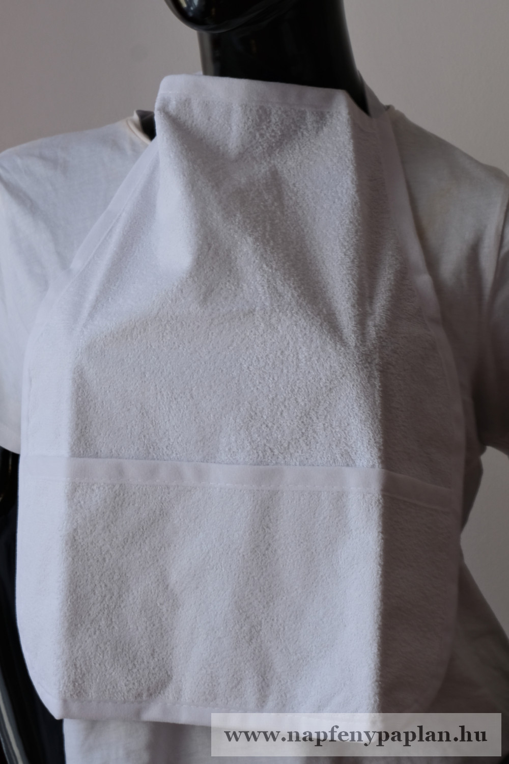 Image of Sabata STANDARD Vízhatlan etetőkendő (40x45)